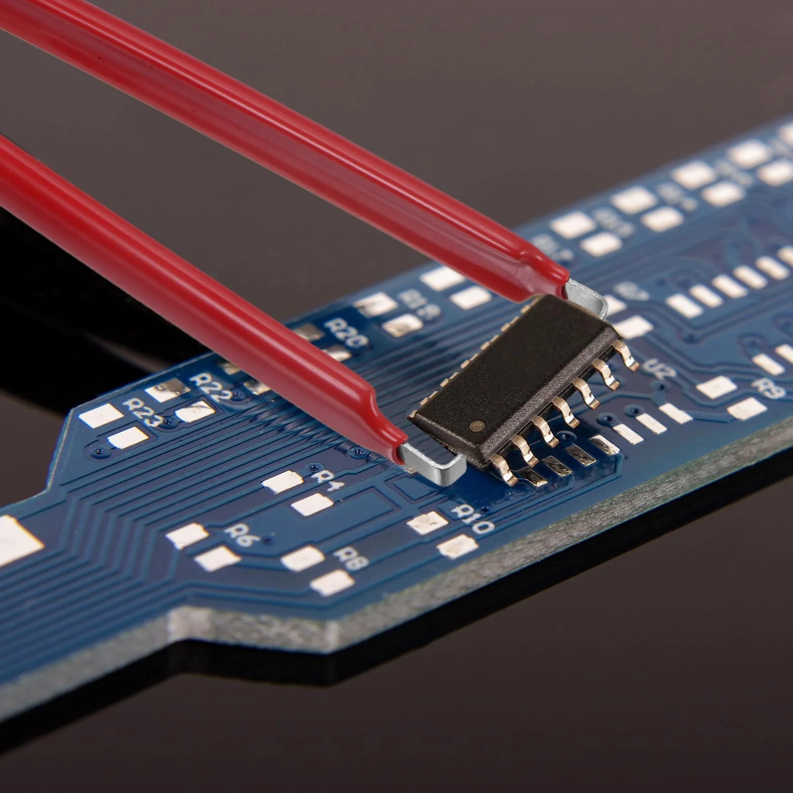 QUARKZMAN 6 szt. IC-Chip Extractor IC szczypce w kształcie litery U, stal nierdzewna, z izolowanym uchwytem winylowym, elementy płyty głównej, elementy obwodów obwodowych, ekstraktor chipów do