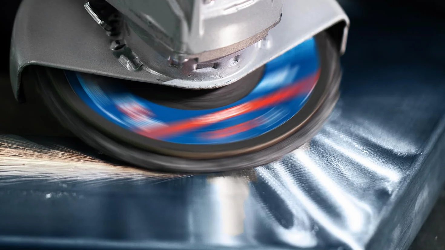 Bosch 1 x EXPERT N475 Surface Conditioning Material X-LOCK tarcze szlifierskie wachlarzowe (do blach stalowych, stali nierdzewnej, Ø 125 mm, gruboziarniste, profesjonalne akcesoria mała szlifierka
