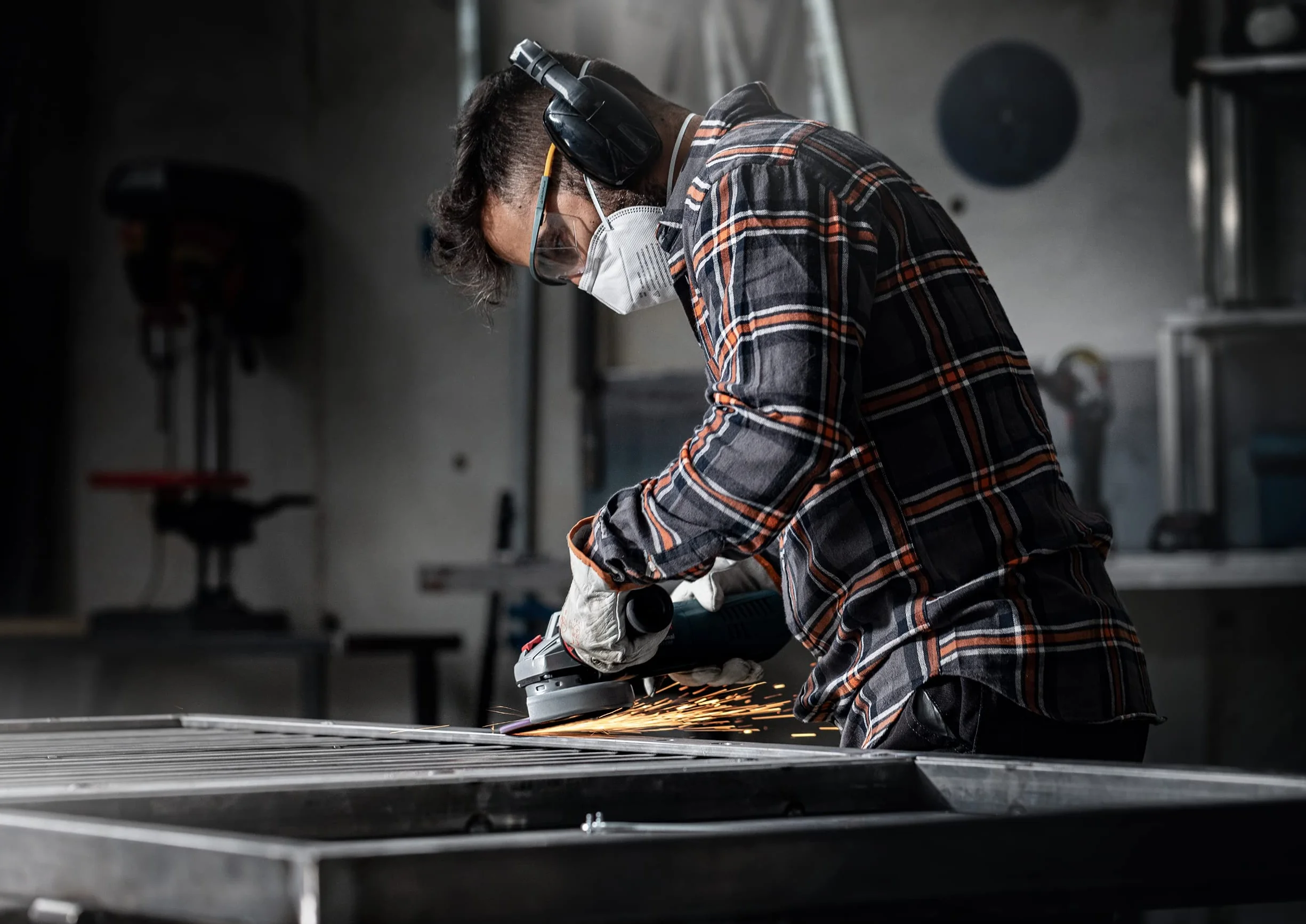 Bosch 1 x EXPERT N475 Surface Conditioning Material X-LOCK tarcze szlifierskie wachlarzowe (do blach stalowych, stali nierdzewnej, Ø 125 mm, gruboziarniste, profesjonalne akcesoria mała szlifierka